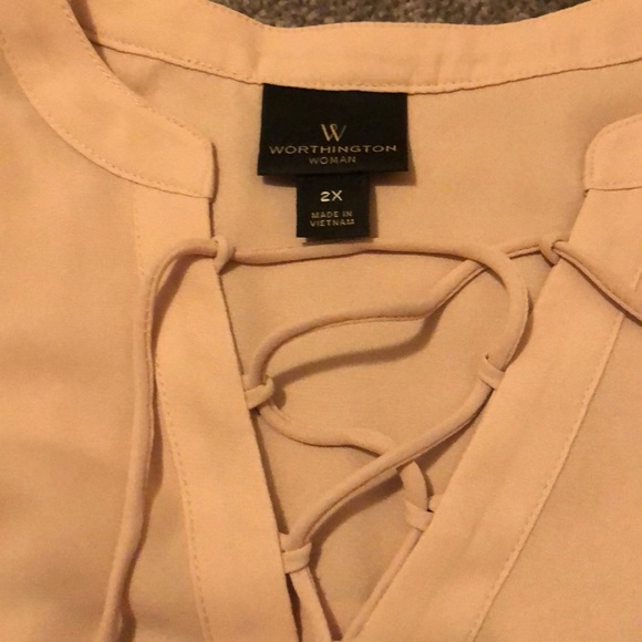 Pink blouse - Picture 2 of 2